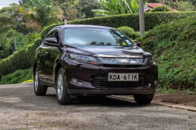 Toyota Harrier   - 2014