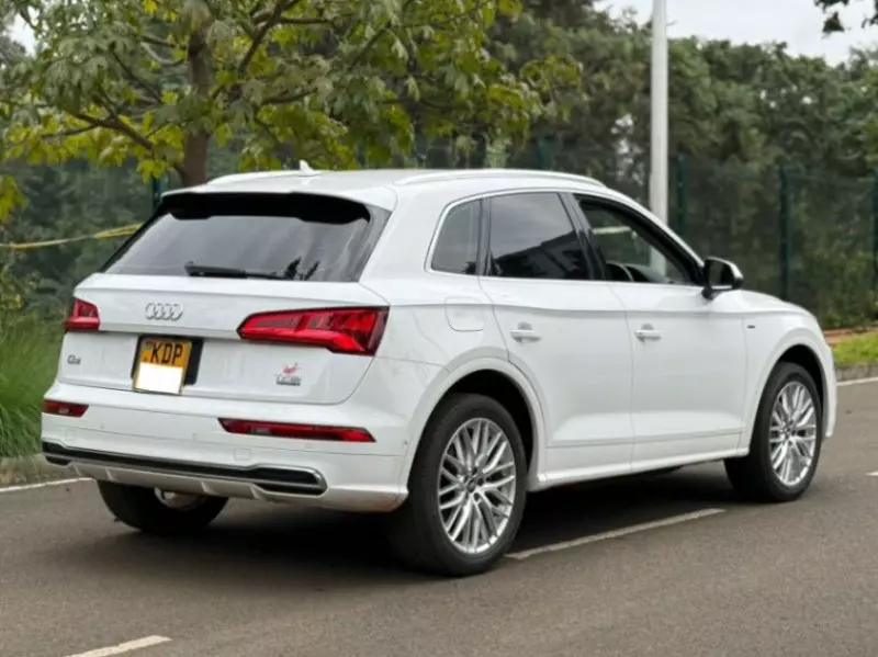 Audi Q5   - 2017