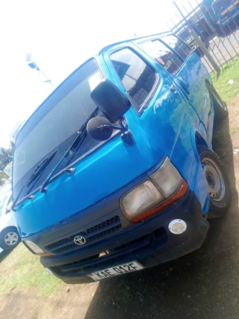 Toyota Hiace   - 1999
