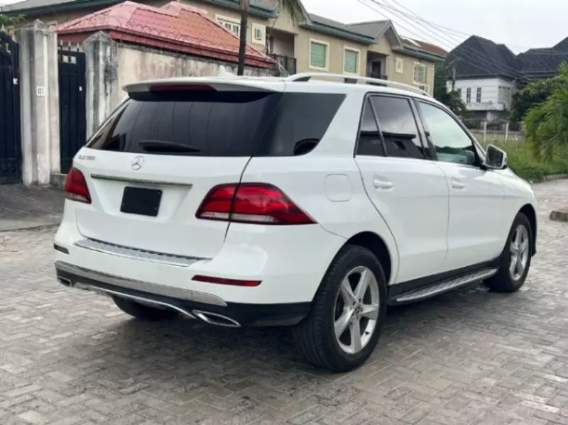 Mercedes-Benz GLE 350