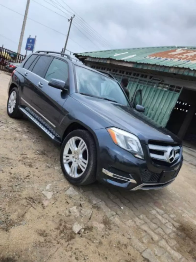 Mercedes-Benz GLK 350   - 2015