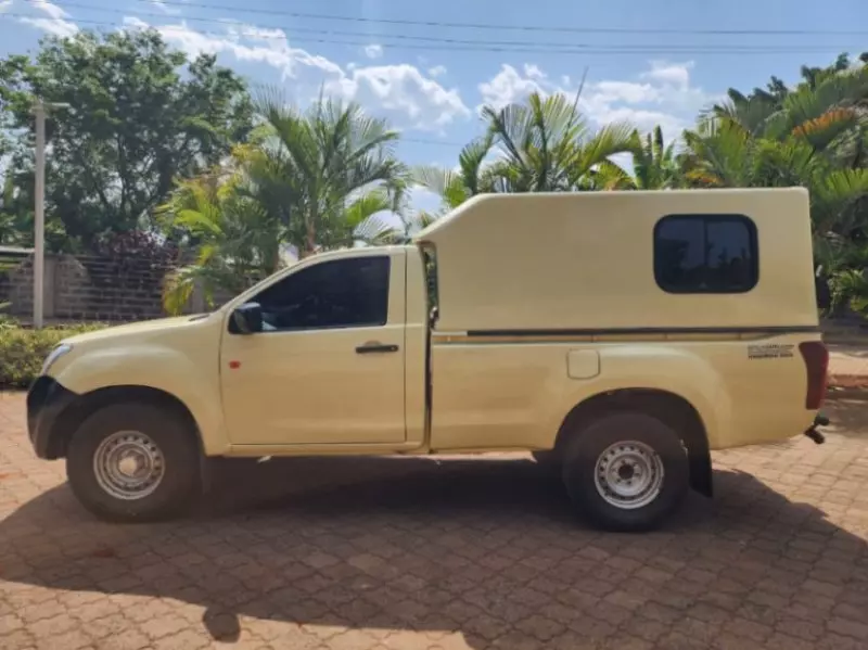 Isuzu D-Max   - 2015