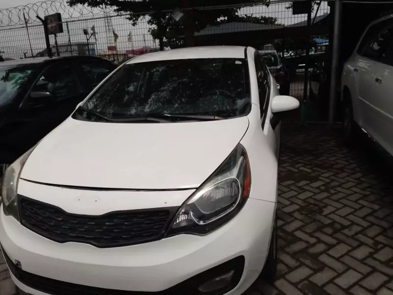 KIA Rio   - 2013