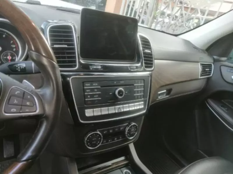 Mercedes-Benz GLS 550   - 2017