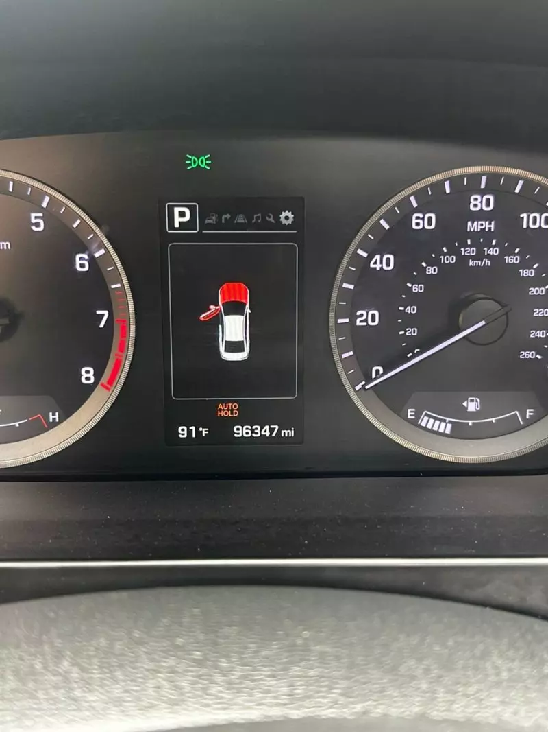 Hyundai Sonata   - 2015