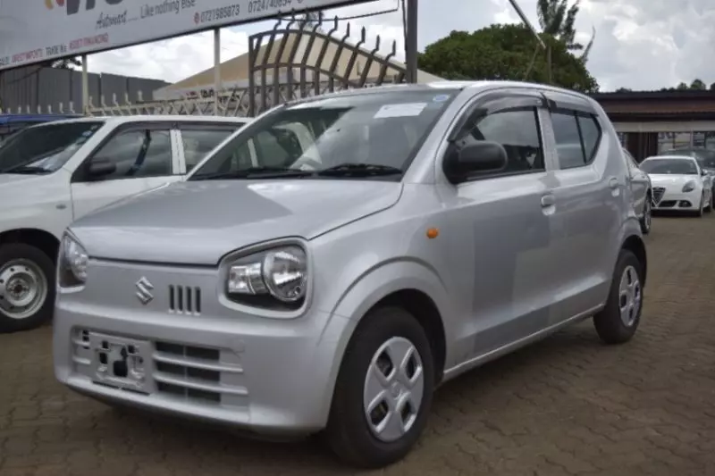 SUZUKI alto