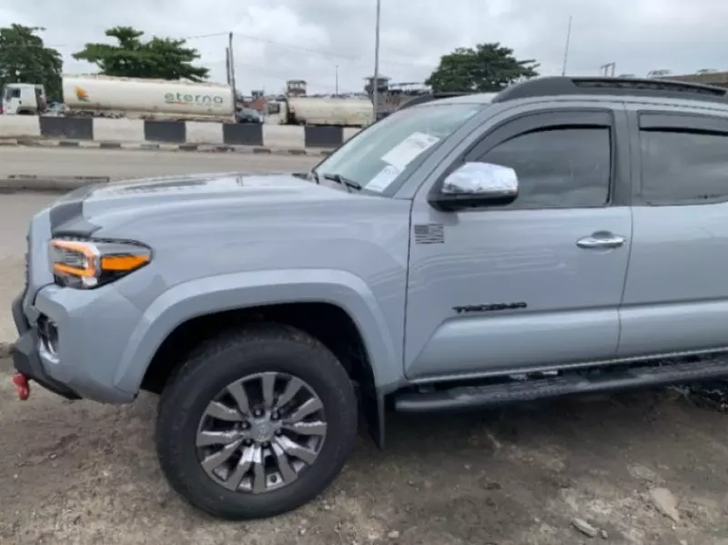 Toyota Tacoma   - 2020