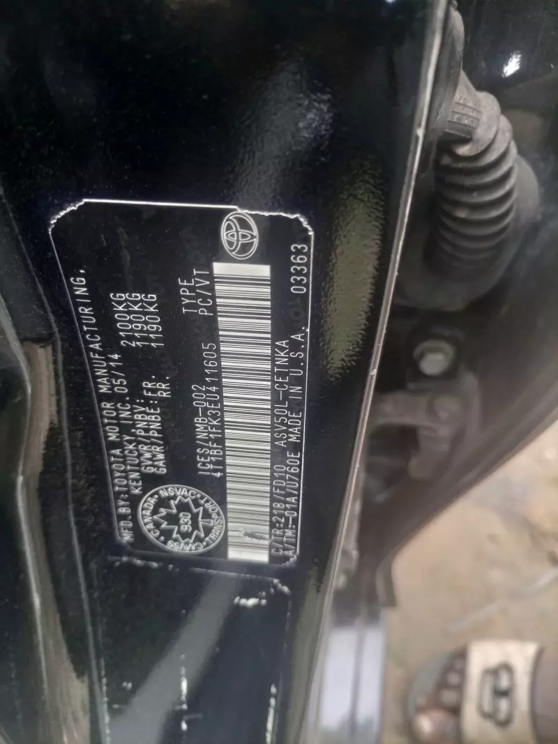 Toyota camry   - 2014