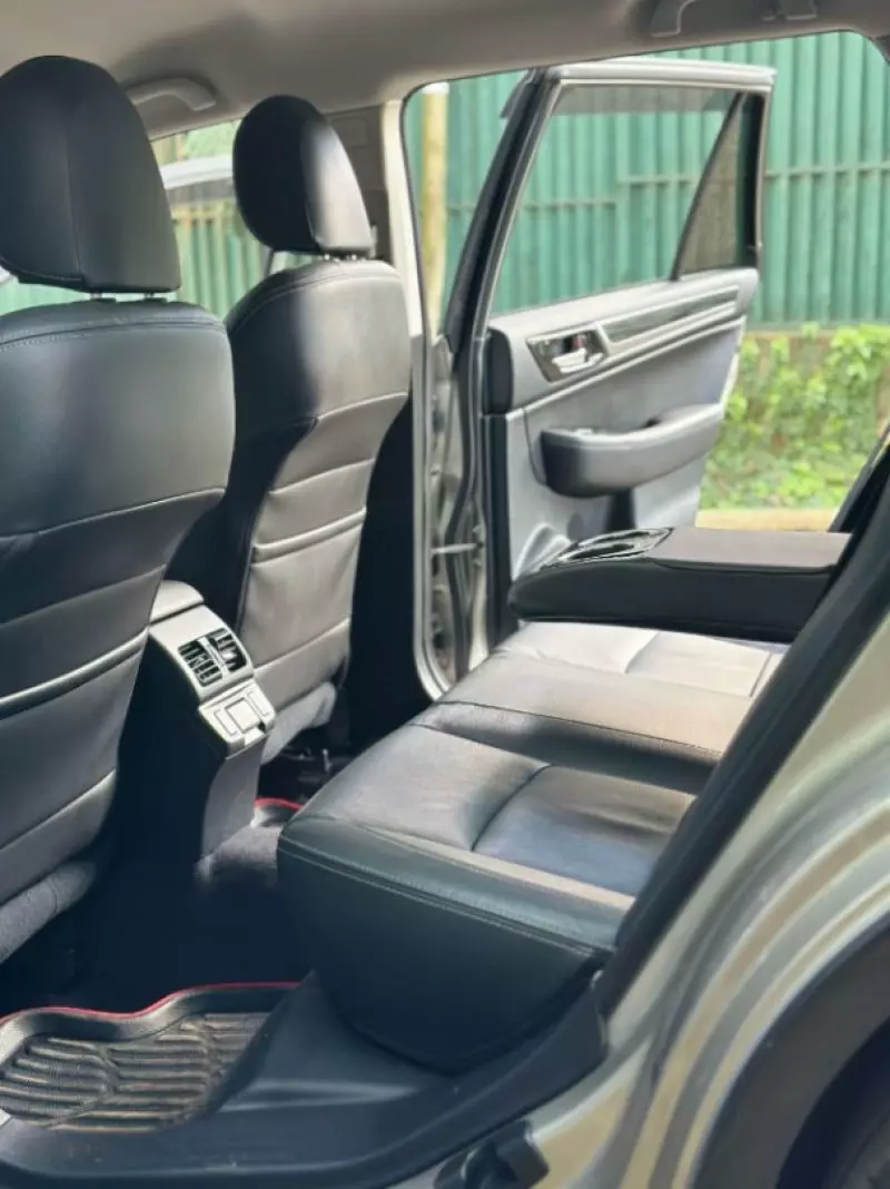 Subaru Outback   - 2018