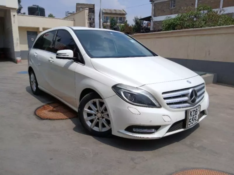 Mercedes-Benz B 170   - 2013