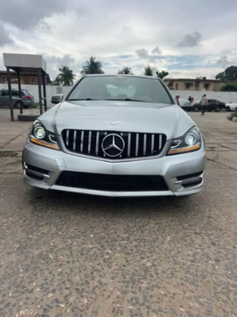 Mercedes-Benz C-Class   - 2013