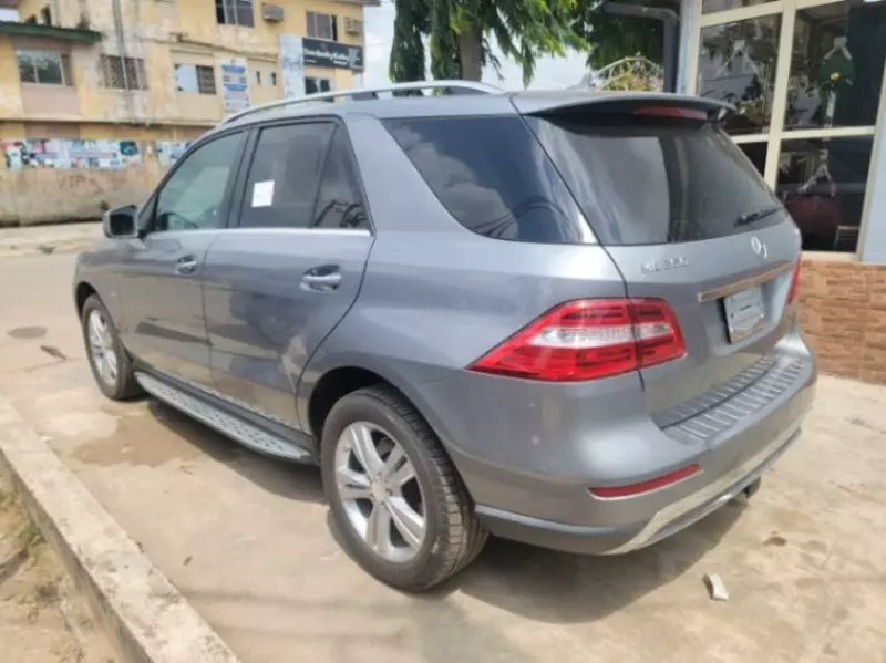 Mercedes-Benz ML 350