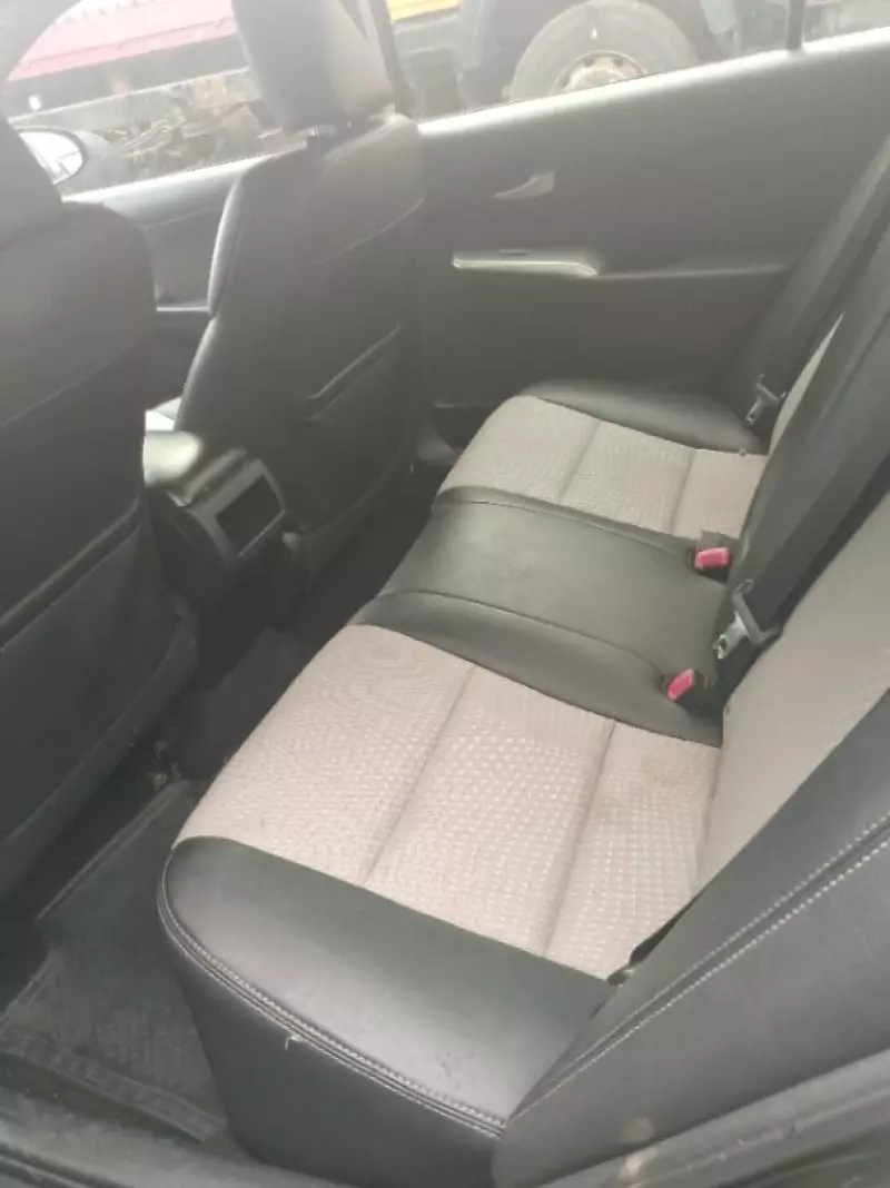 Toyota Camry   - 2012