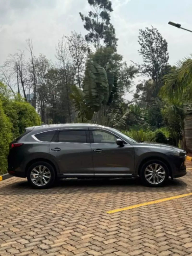 Mazda CX-8   - 2018