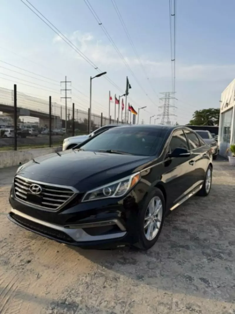 Hyundai Sonata - 2015