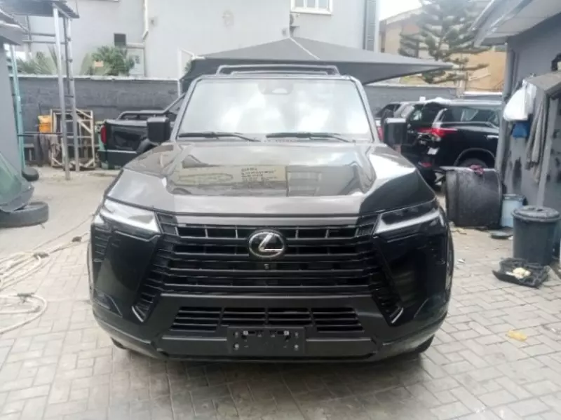 Lexus GX   - 2025