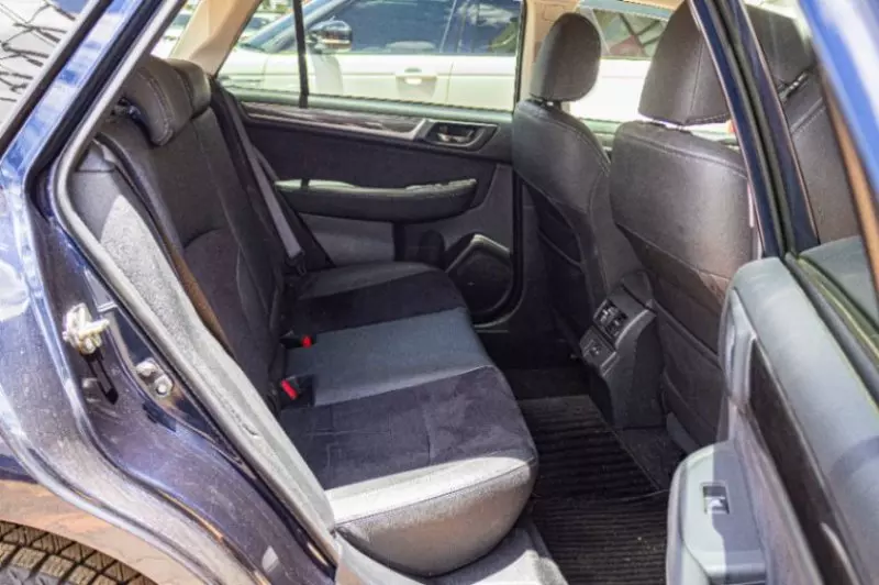 Subaru Outback   - 2019