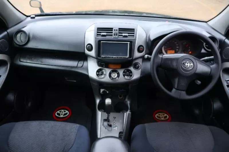 Toyota RAV4   - 2014