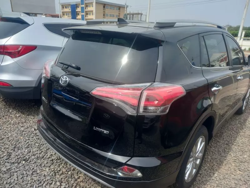 Toyota Rav4   - 2018