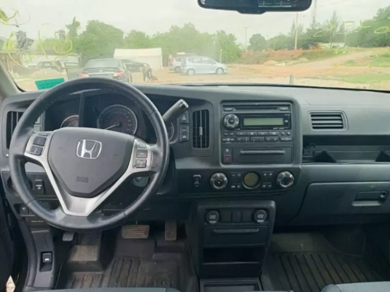 Honda Ridgeline   - 2013