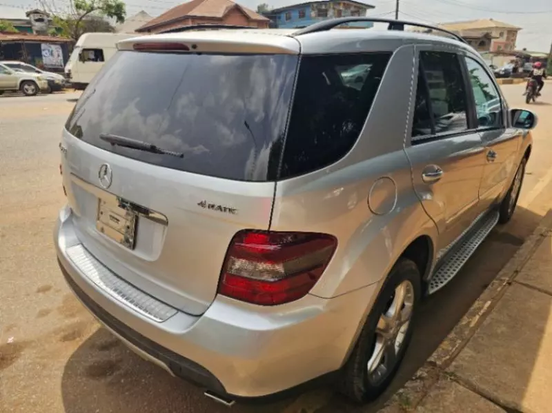 Mercedes-Benz ML 350