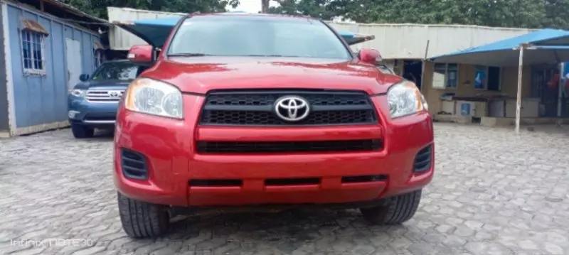 Toyota RAV4   - 2011