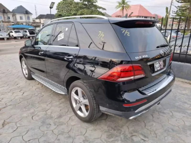 Mercedes-Benz GLE 350   - 2018