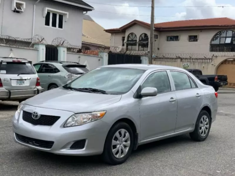 Toyota Corolla   -