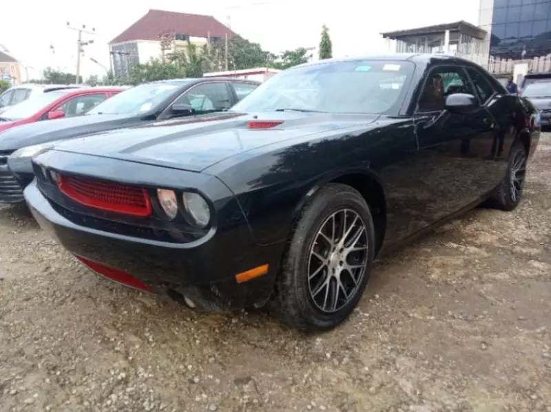Dodge Challenger   - 2014