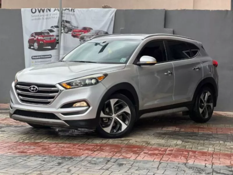 Hyundai TUCSON   - 2017