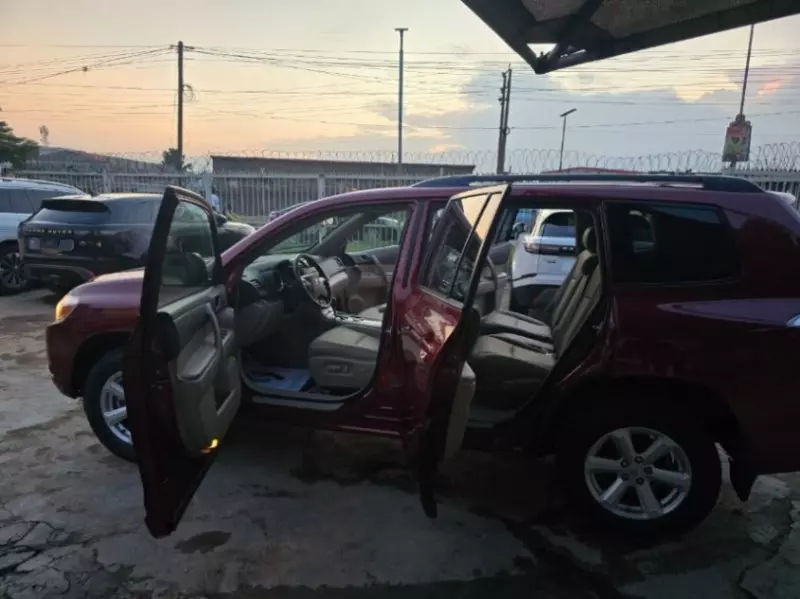 Toyota Highlander   - 2008