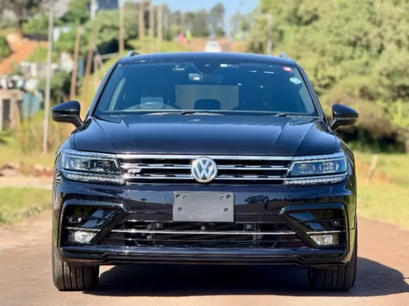 Volkswagen Tiguan   - 2018