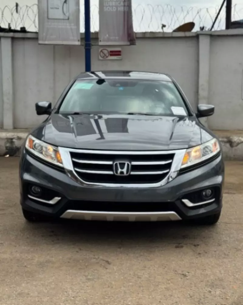 Honda Crosstour   - 2013