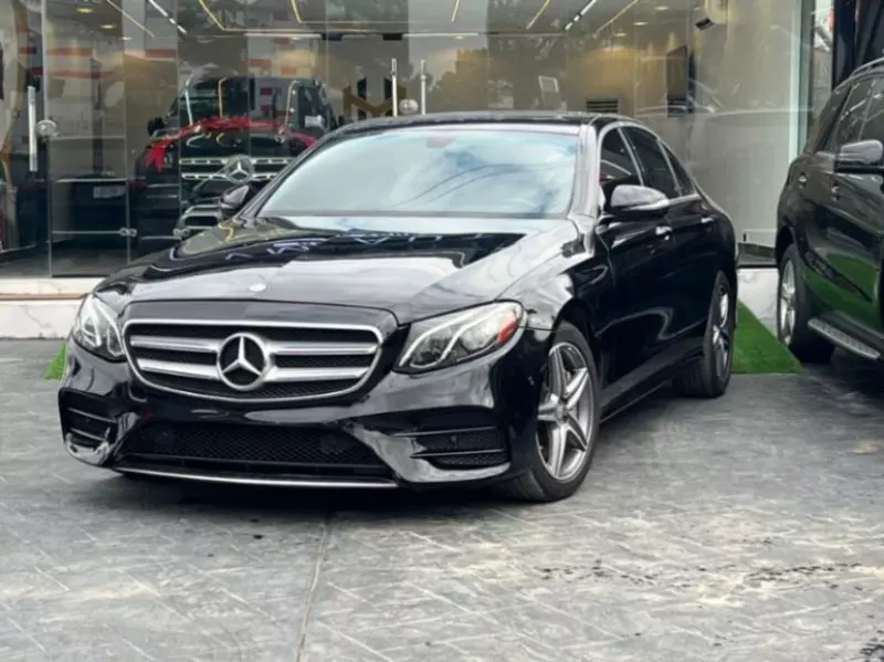 Mercedes-Benz E 300   - 2016