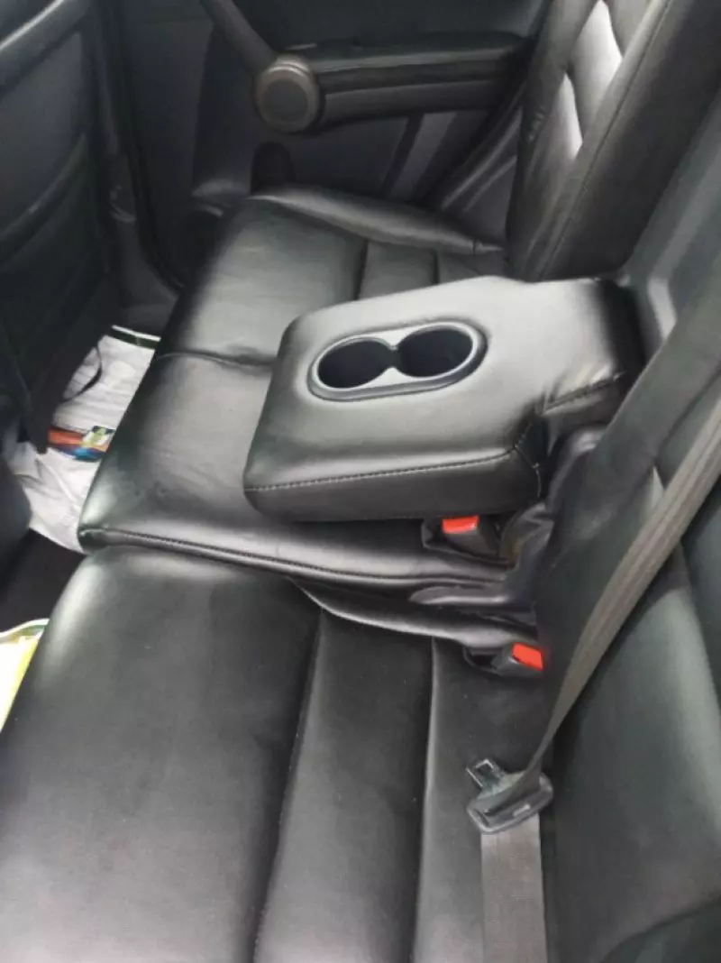 Honda CR-V   - 2010