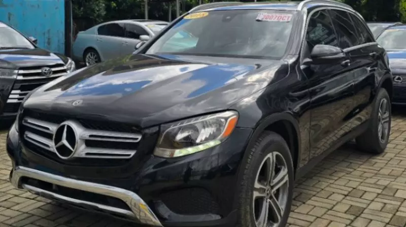 Mercedes-Benz GLC 300   - 2018