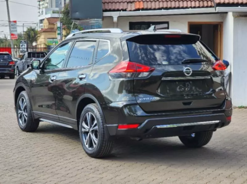 Nissan X-Trail   - 2018