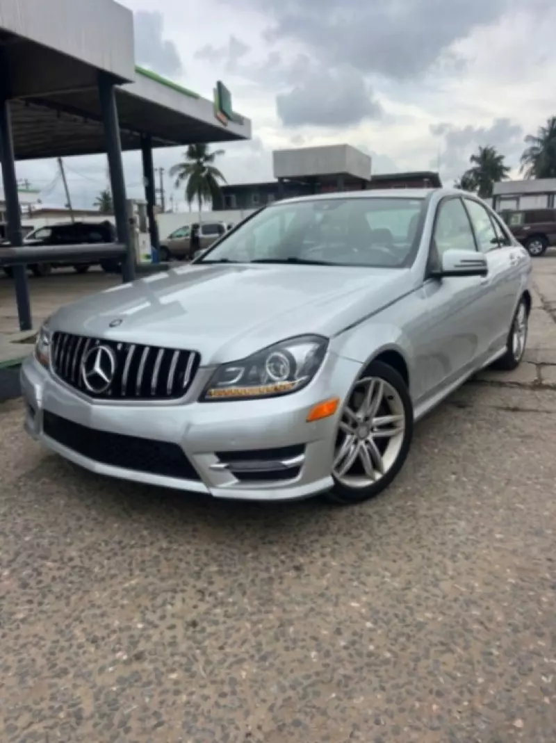 Mercedes-Benz C-Class   - 2013