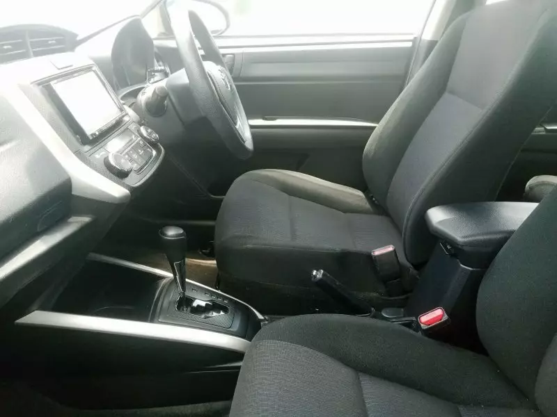 Toyota Fielder hybrid    - 2016