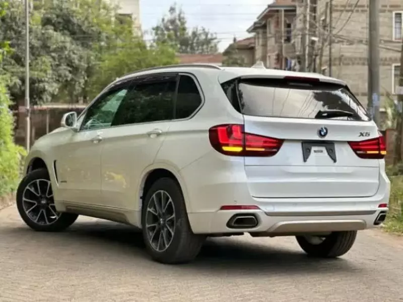 BMW X5   - 2017