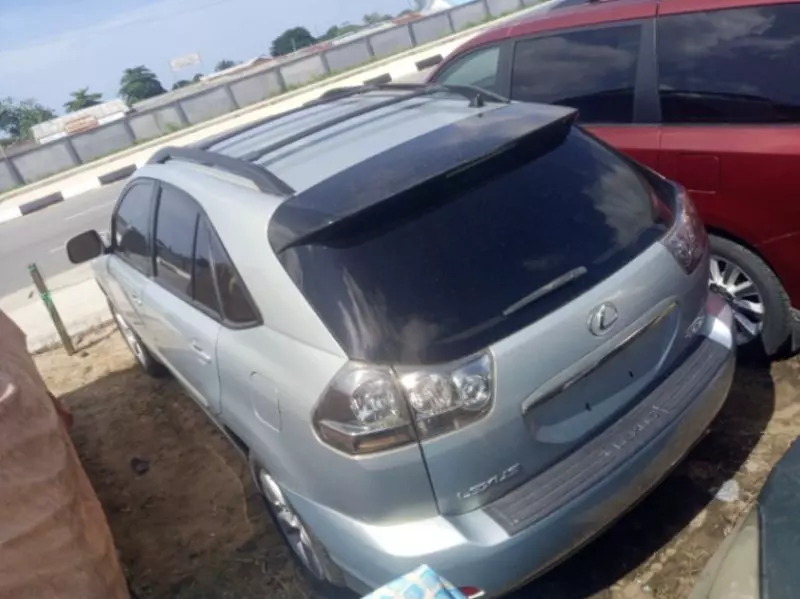 Lexus RX 330   - 2005