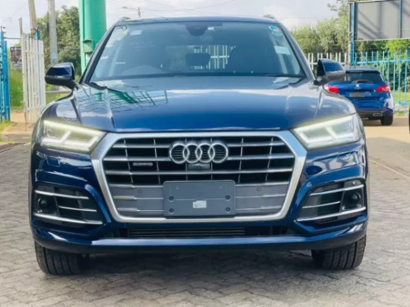 Audi Q5   - 2018