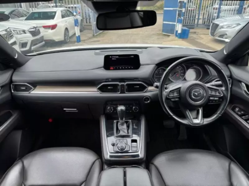 Volkswagen Golf   - 2018