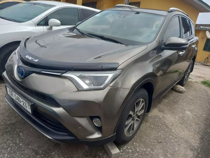 Toyota RAV 4   - 2016