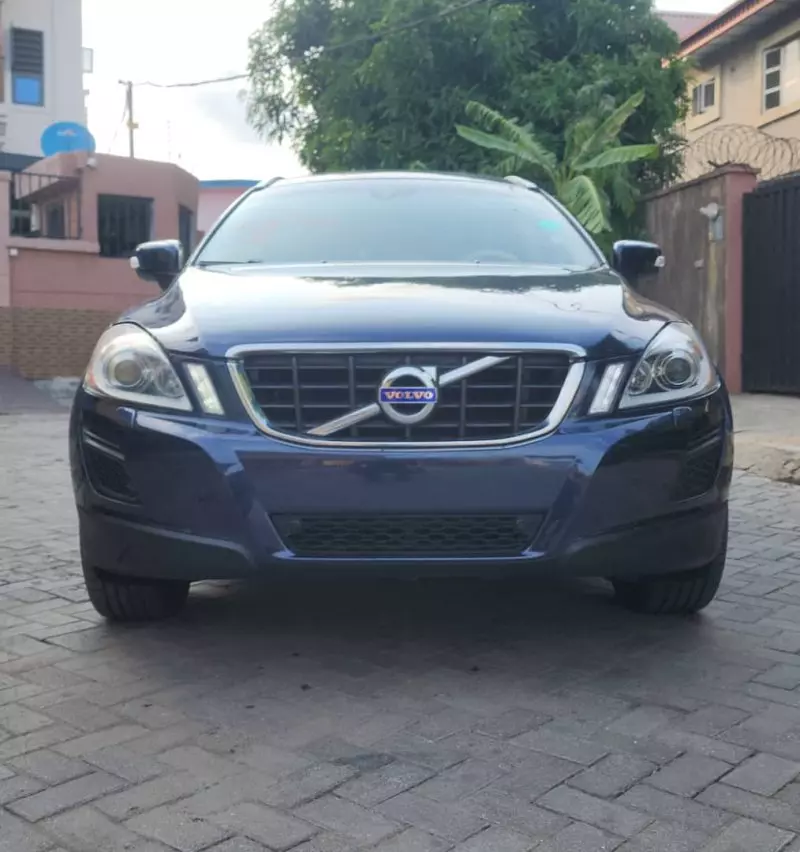 Volvo XC60   - 2013