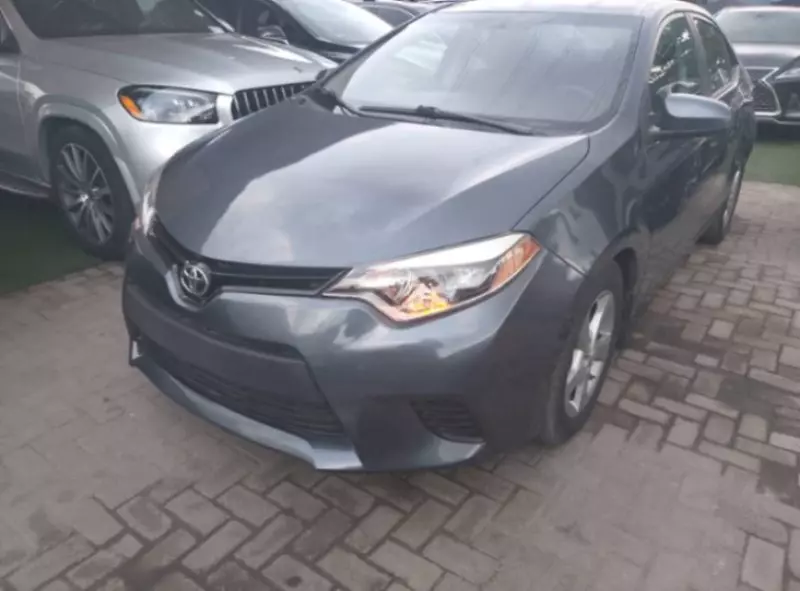 Toyota Corolla   - 2013