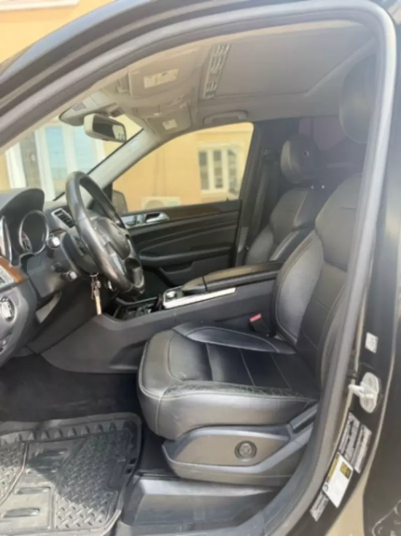 Mercedes-Benz ML-Class   - 2015