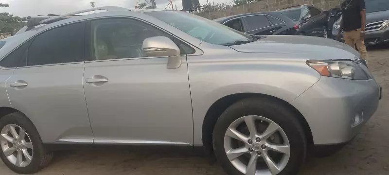Toyota Lexus RX 350h   - 2010