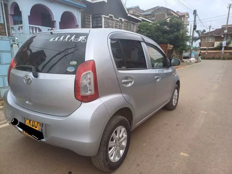 Toyota Passo   - 2015