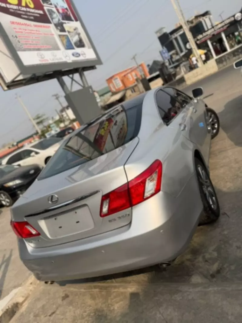 Lexus ES 350